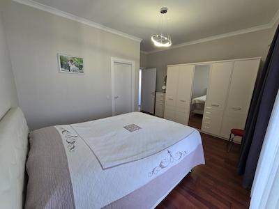 REMAX'DAN ATAŞEHIR SIMA RESIDENCE HAVUZLU EBEVEYN B. K.OTOPARKLI