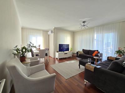 REMAX'DAN ATAŞEHIR SIMA RESIDENCE HAVUZLU EBEVEYN B. K.OTOPARKLI