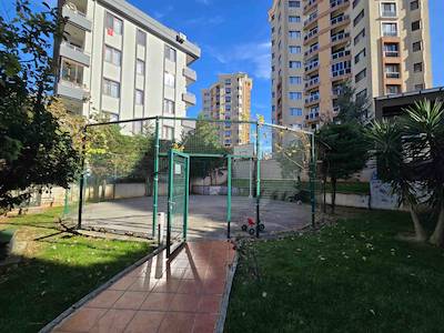 REMAX'DAN ATAŞEHIR SIMA RESIDENCE HAVUZLU EBEVEYN B. K.OTOPARKLI