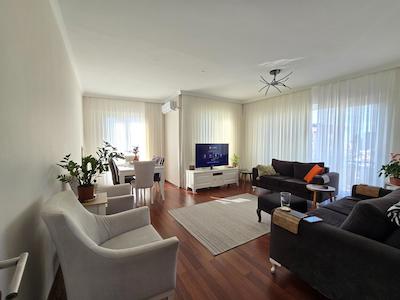 REMAX'DAN ATAŞEHIR SIMA RESIDENCE HAVUZLU EBEVEYN B. K.OTOPARKLI
