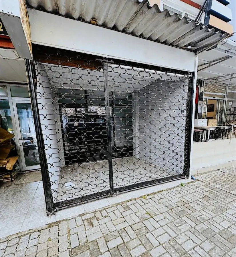 İZMIT MEHMET ALI PAŞA'DA KIRALIK 40M² DÜKKAN - ANA CADDEYE YAKIN