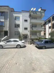 REMAX MİD PAŞAALANI KİRALIK KOMPLE TADİLATLI 3+1 DAIRE