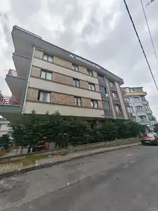 FATİH MAH. DOSTLAR SITESI'NDE SATILIK 2+1 DAIRE