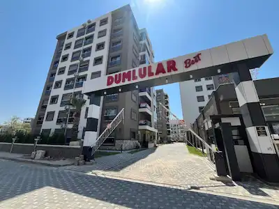 ÇİĞLİ ATAŞEHİR’DE SIFIR 2+1 | HAVUZLU | 2 BANYO | BALKONLU