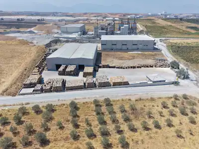 MANISA TURGUTLU OSB YAKINI 2570 M² KIRALIK FABRIKA - DEPO