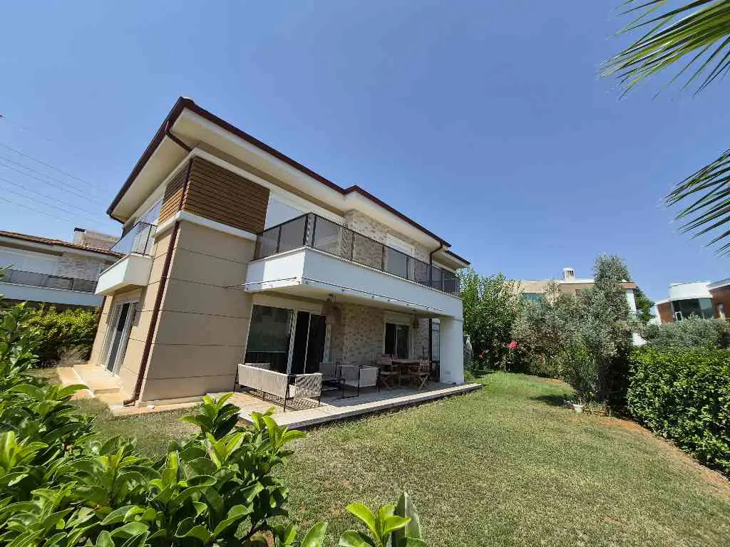 DÖŞEMEALTI LİKYA PARK KONAKLARINDA 4+1 KİRALIK VİLLA