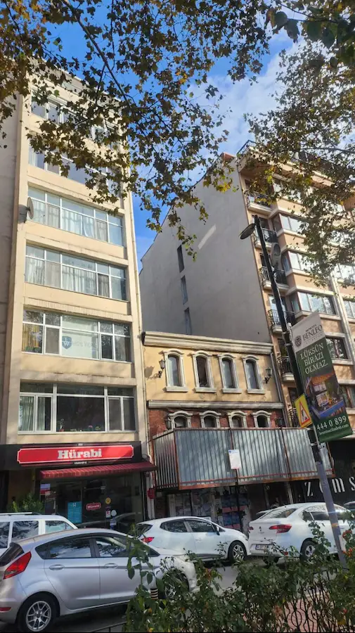 ŞİŞLİ MERKEZ MAH’DA 4+2 DUBLEKS | TERASLI, 200 M² NET, MERKEZİ ISITMA