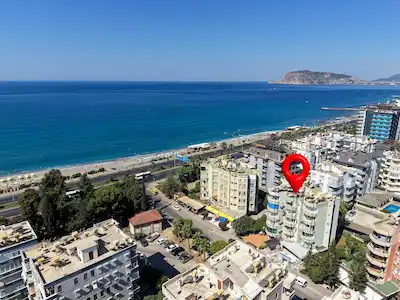 TOSMUR'DA DENIZ MANZARALI, EŞYALI 1+1 SATILIK DAIRE