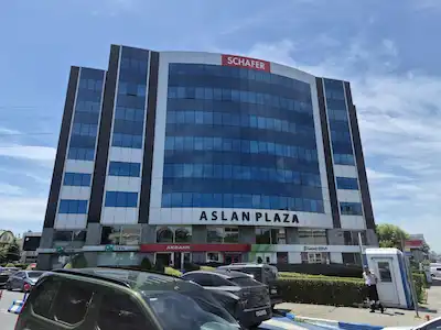 KİRALIK İSTOÇ TİCARET MERKEZİNDE 2 KATTA 1.400 M² DEPOLAMA ALANI