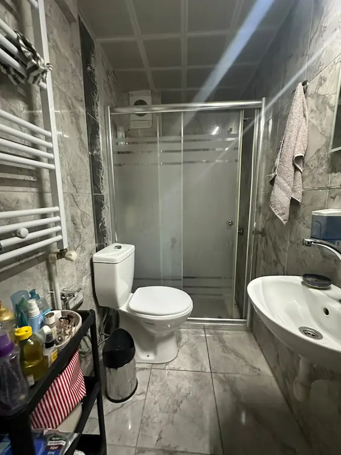 INCESU CADDESI PARELELI 2+1 DAIRE