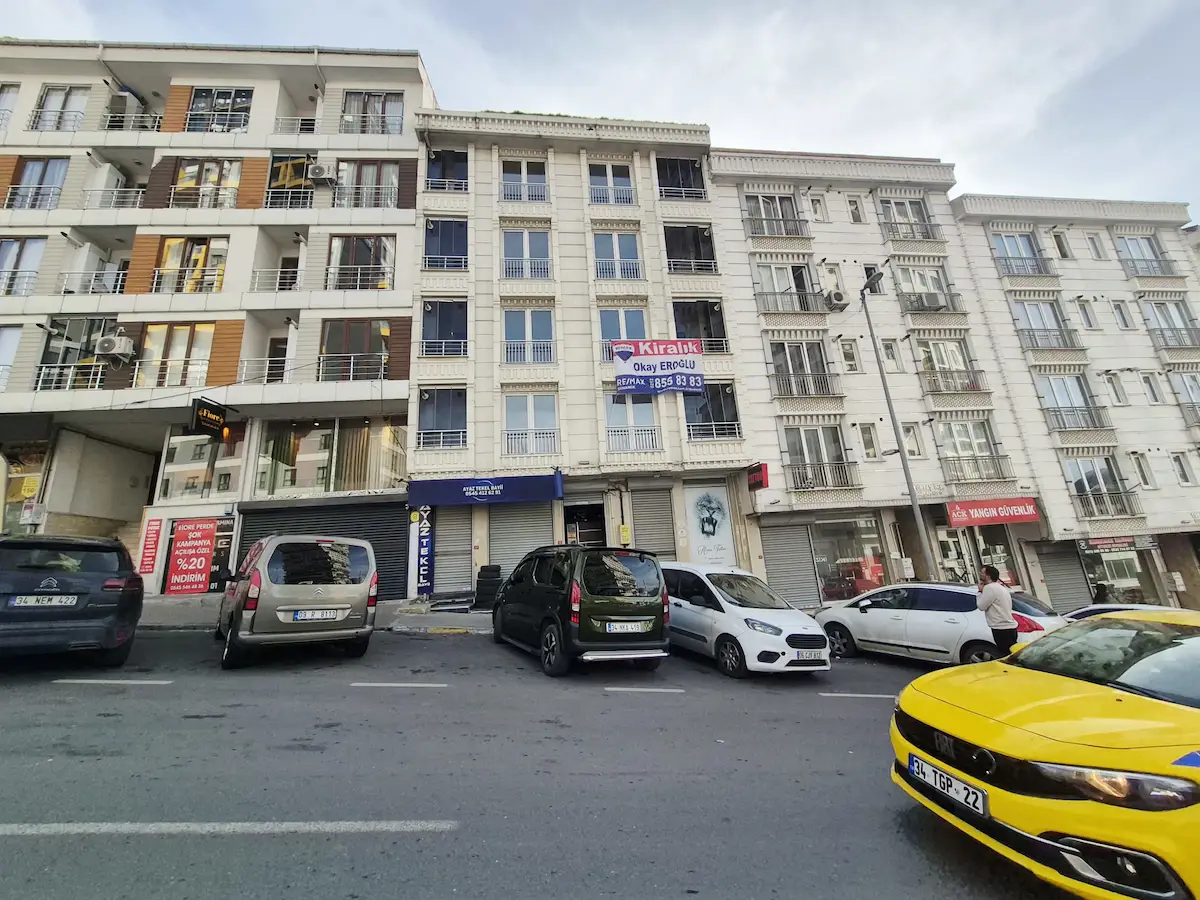 KİRALIK 140 M2 DÜKKAN