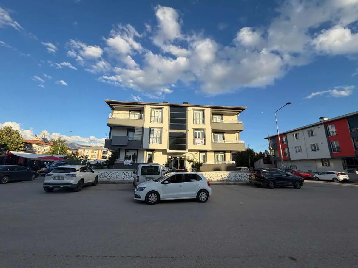 REMAX DEM'DEN HALİTPAŞA MAH.KİRALIK 3+1 DAİRE