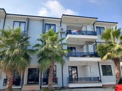 REMAX DESİGN YAZLIK PALMİYE SİTESİ’NDE 3+1 KİRALIK DAİRE