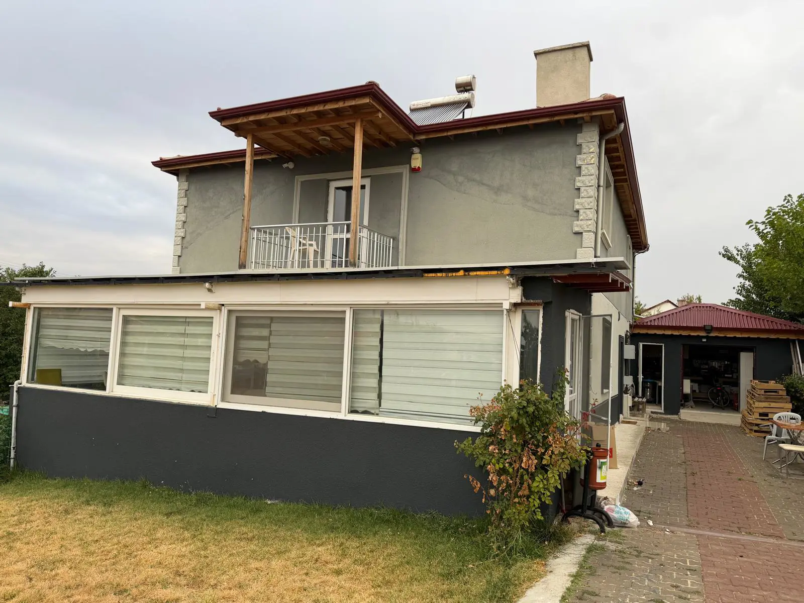 PURSAKLAR SİRKELİ 7+1 VİLLA VE ARSASI