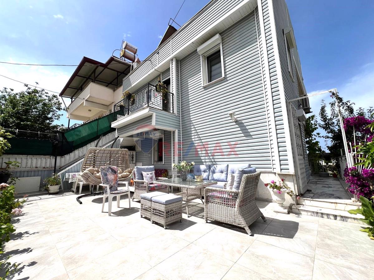 KUŞADASI SOĞUCAKTA SATILIK MÜSTAKIL FOURLEX YAZLIK