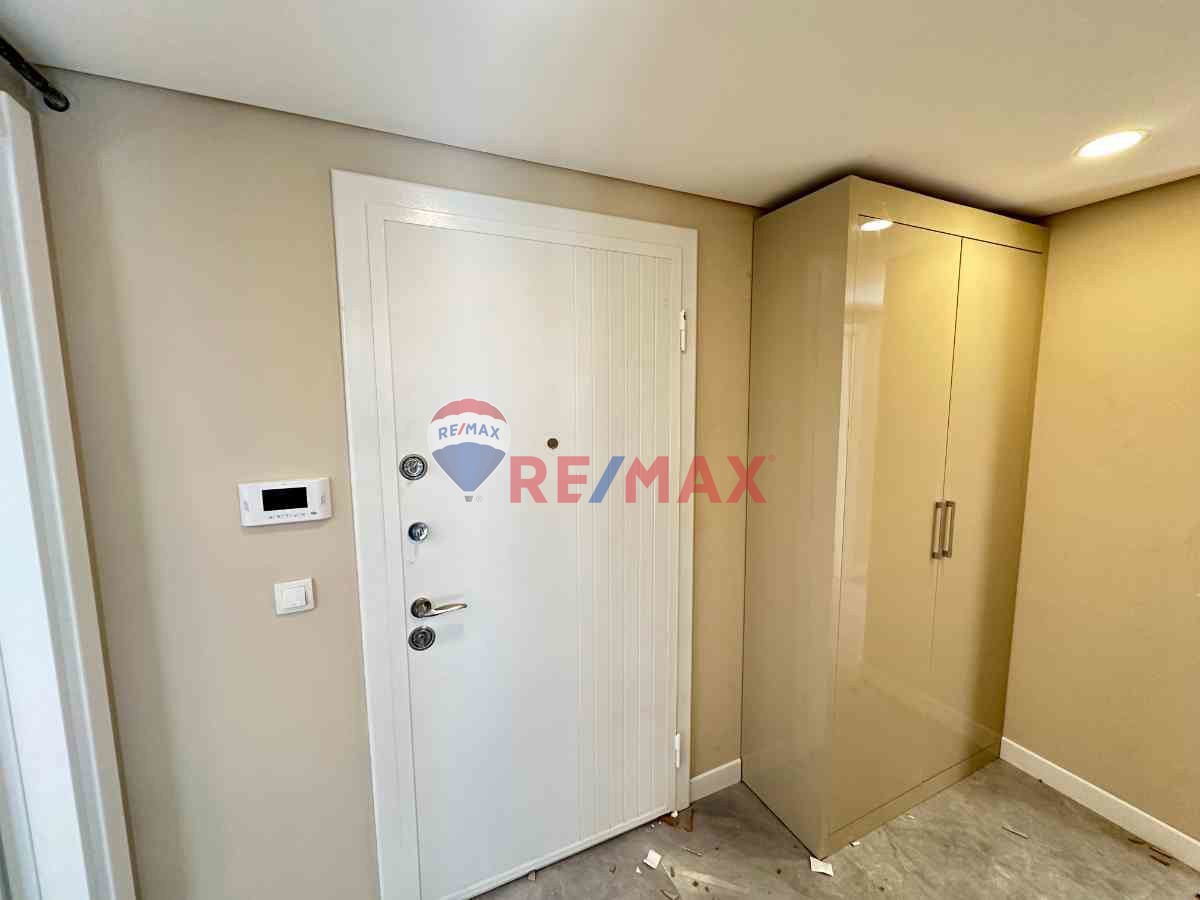 KURTKÖY 360 SUITES YENI SITE SATILIK 3,5+1 İÇ CEPHE HAVUZLU