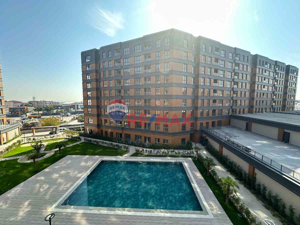 KURTKÖY 360 SUITES YENI SITE SATILIK 3,5+1 İÇ CEPHE HAVUZLU