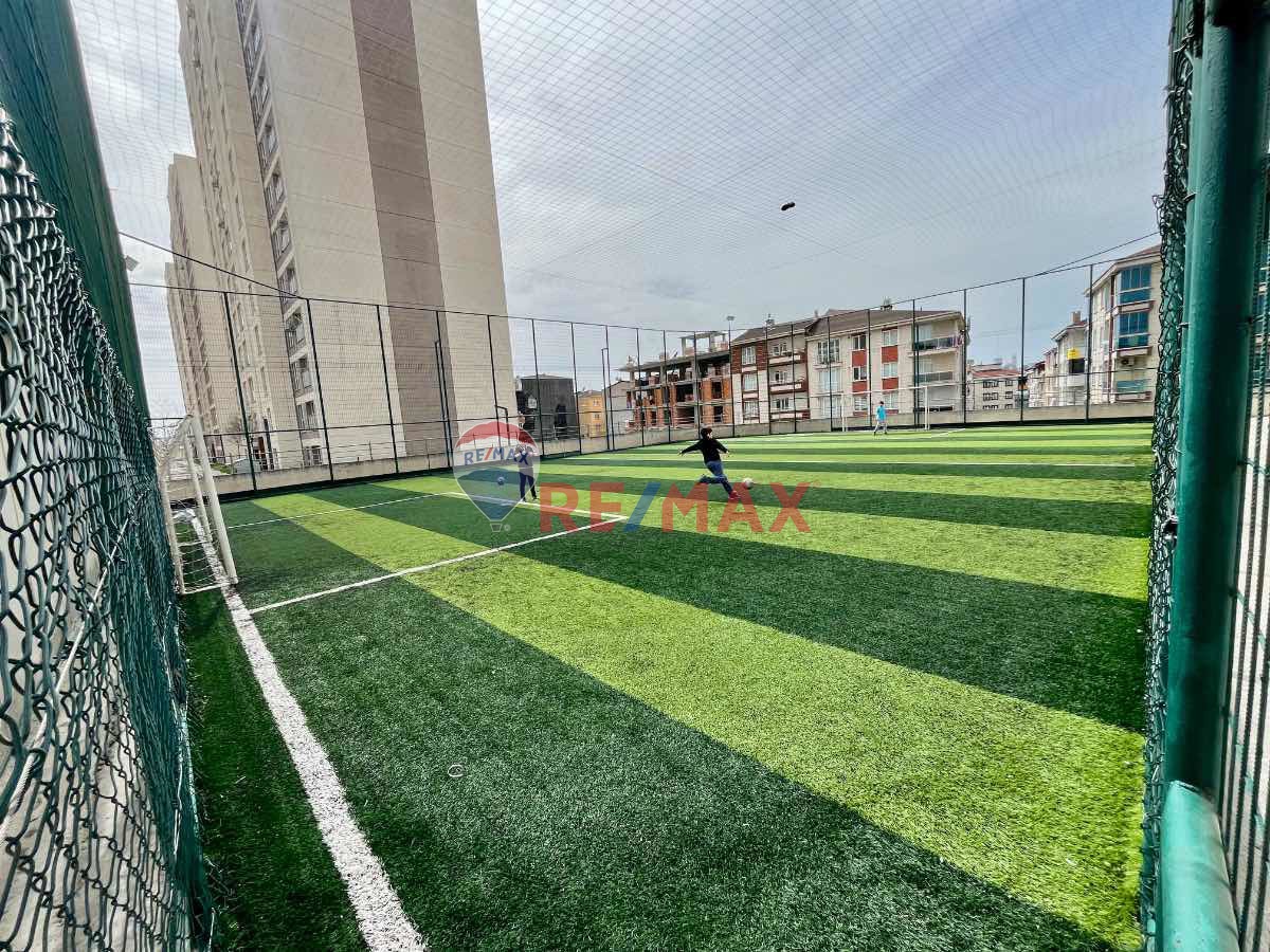 ÖZYURTLAR NŞEHIR SITESI 1.ETAP SATILIK 2+1 AÇIK MUTFAK DAIRE