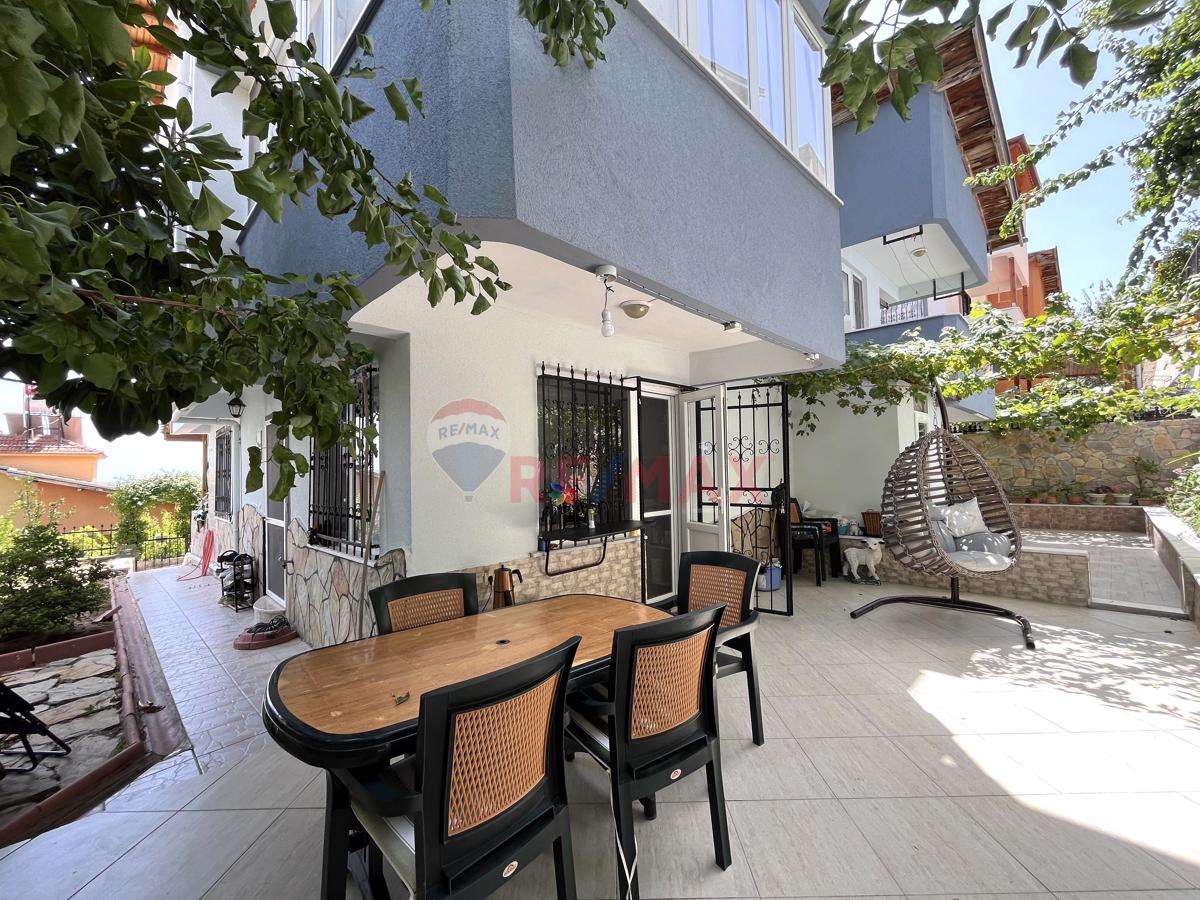 EDREMİT NARLI'DA SATILIK 4+1 PANORAMİK DENİZ MANZARALI İKİZ VİLLA