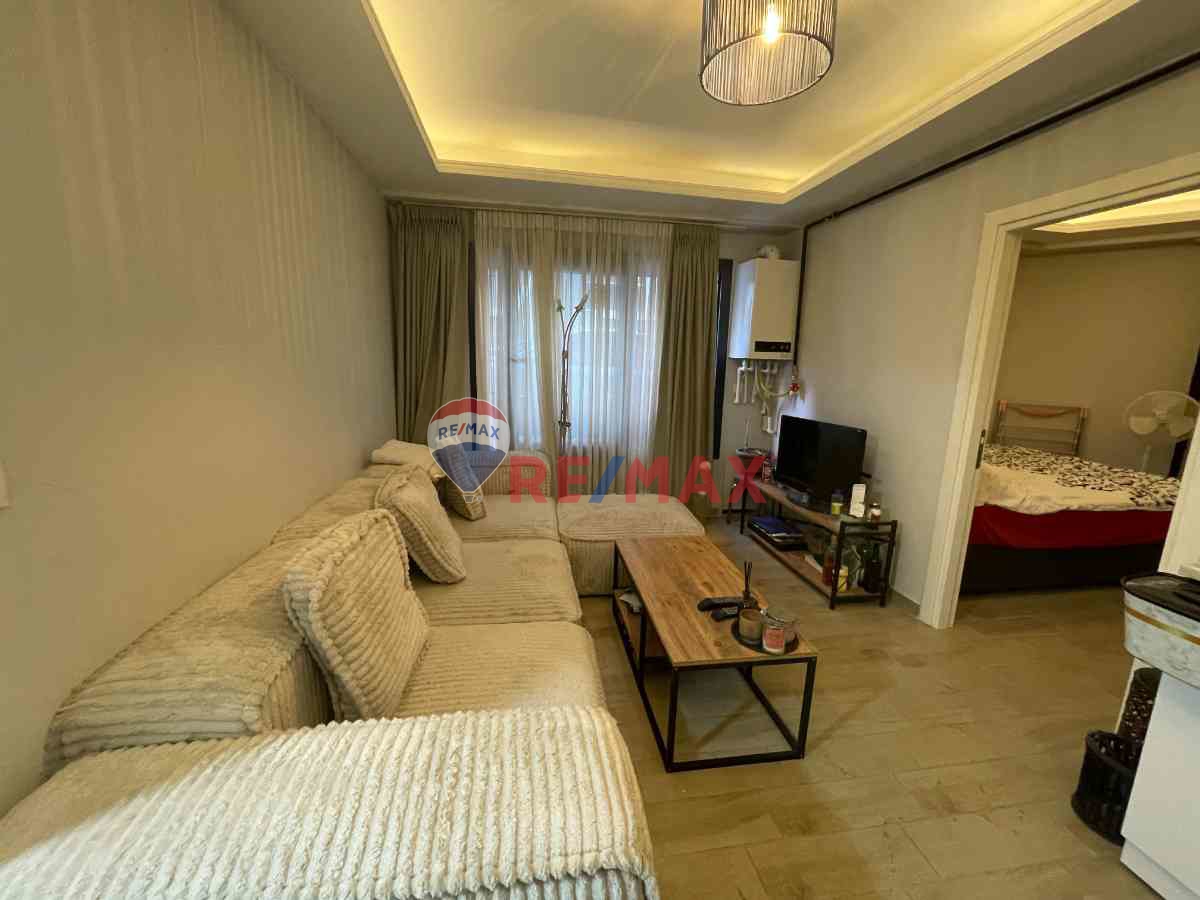 REMAX MODEL DEN DOKUZÇEŞMELER KAMPÜS CİVARI D.GAZLI 1+1