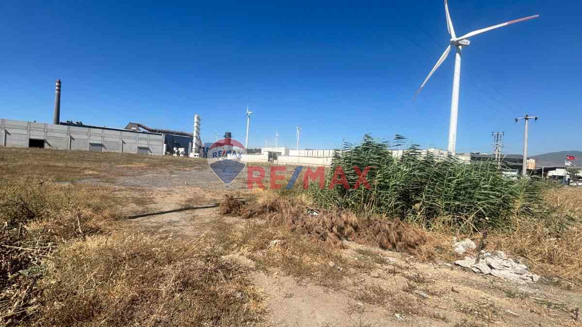 ALİAĞA HOROZGEDIĞI MEVKII BACA SINIRSIZ SANAYI ARSASI