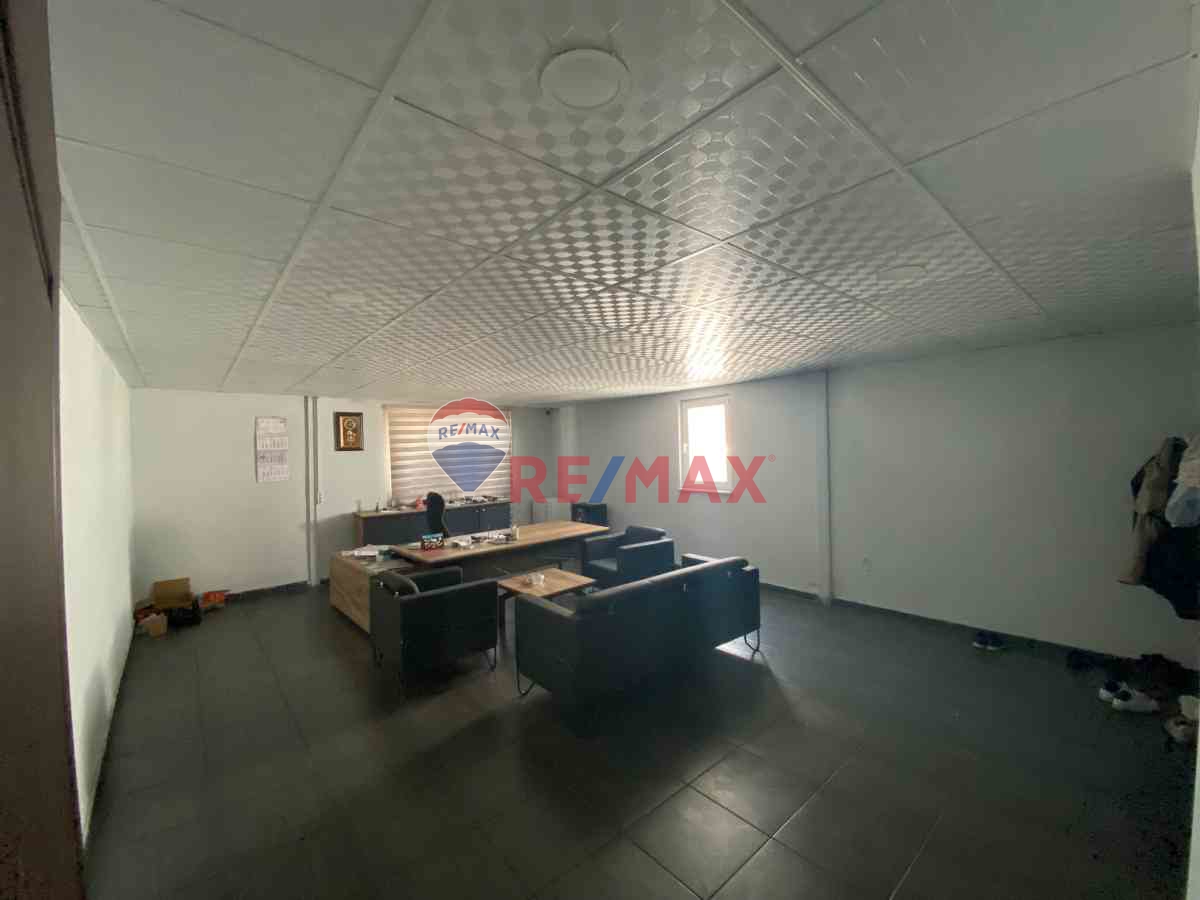 OSB GİRİŞİNDE KULLANIŞLI KİRALIK DÜKKAN 