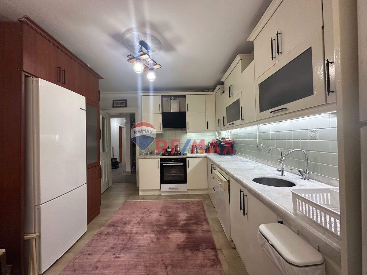 YUKARI PAZARCI MAHALLESİNDE SATILIK 2+1 DAİRE