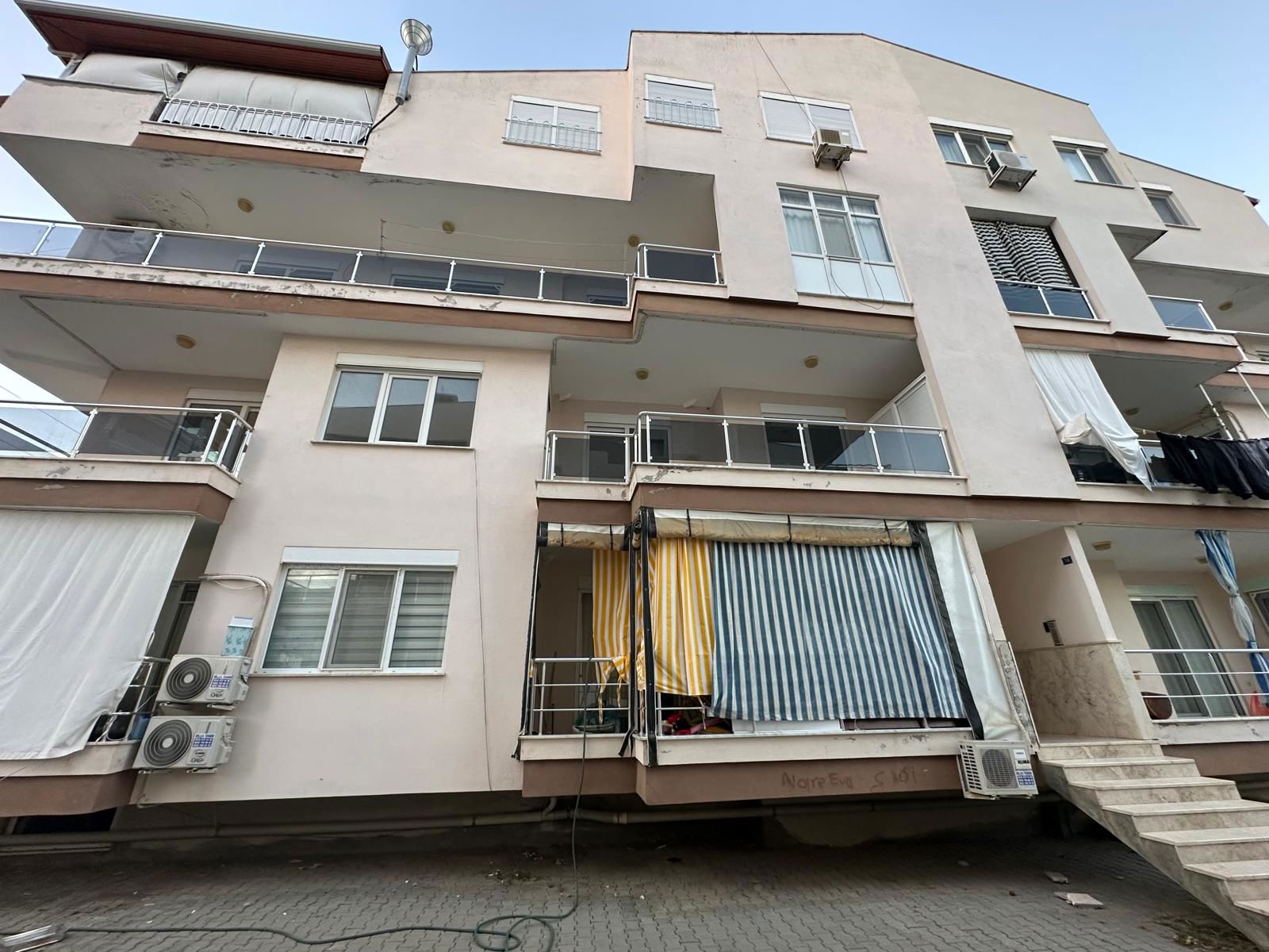 MERKEZI KONUMDA AYRI MUTFAKLI 2+1 EŞYALI DAIRE