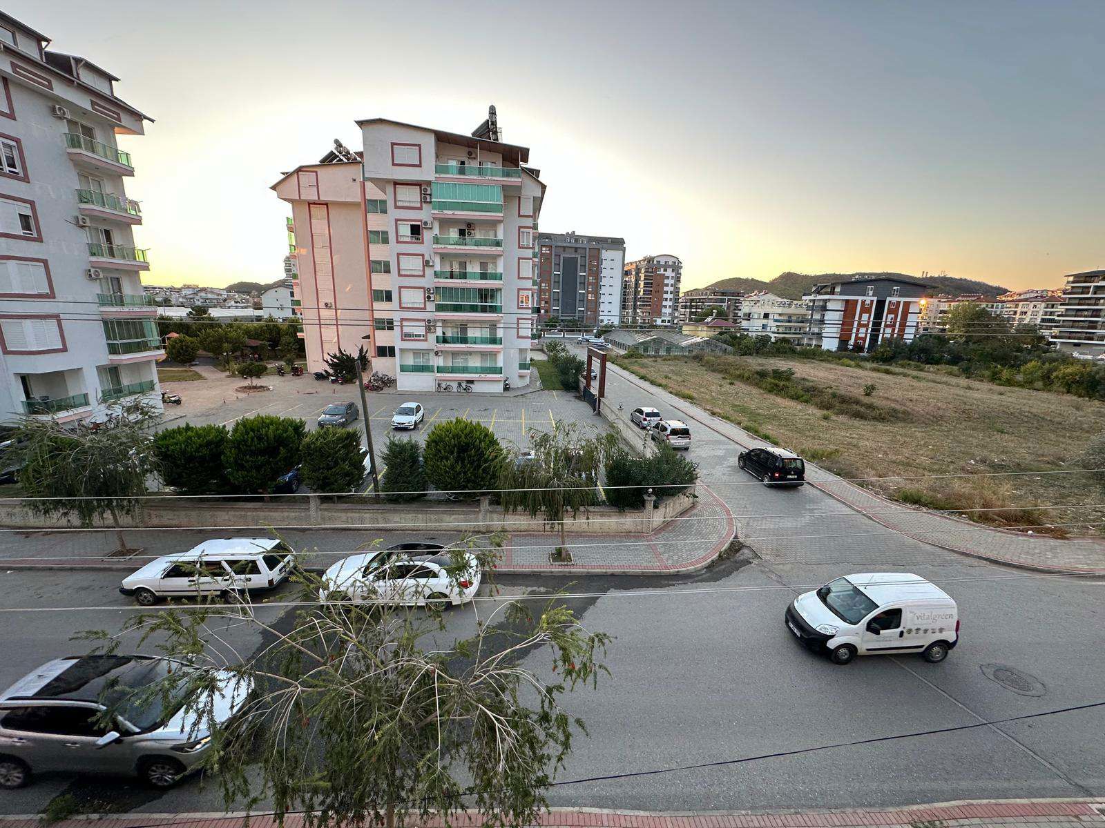 MERKEZI KONUMDA AYRI MUTFAKLI 2+1 EŞYALI DAIRE