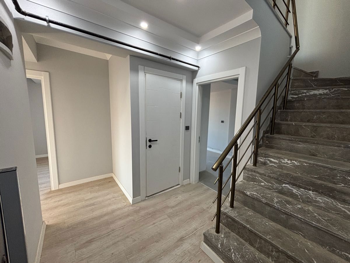 KARTEPE ATAEVLER‘DE 3 + 1 DUBLEKS DAİRE