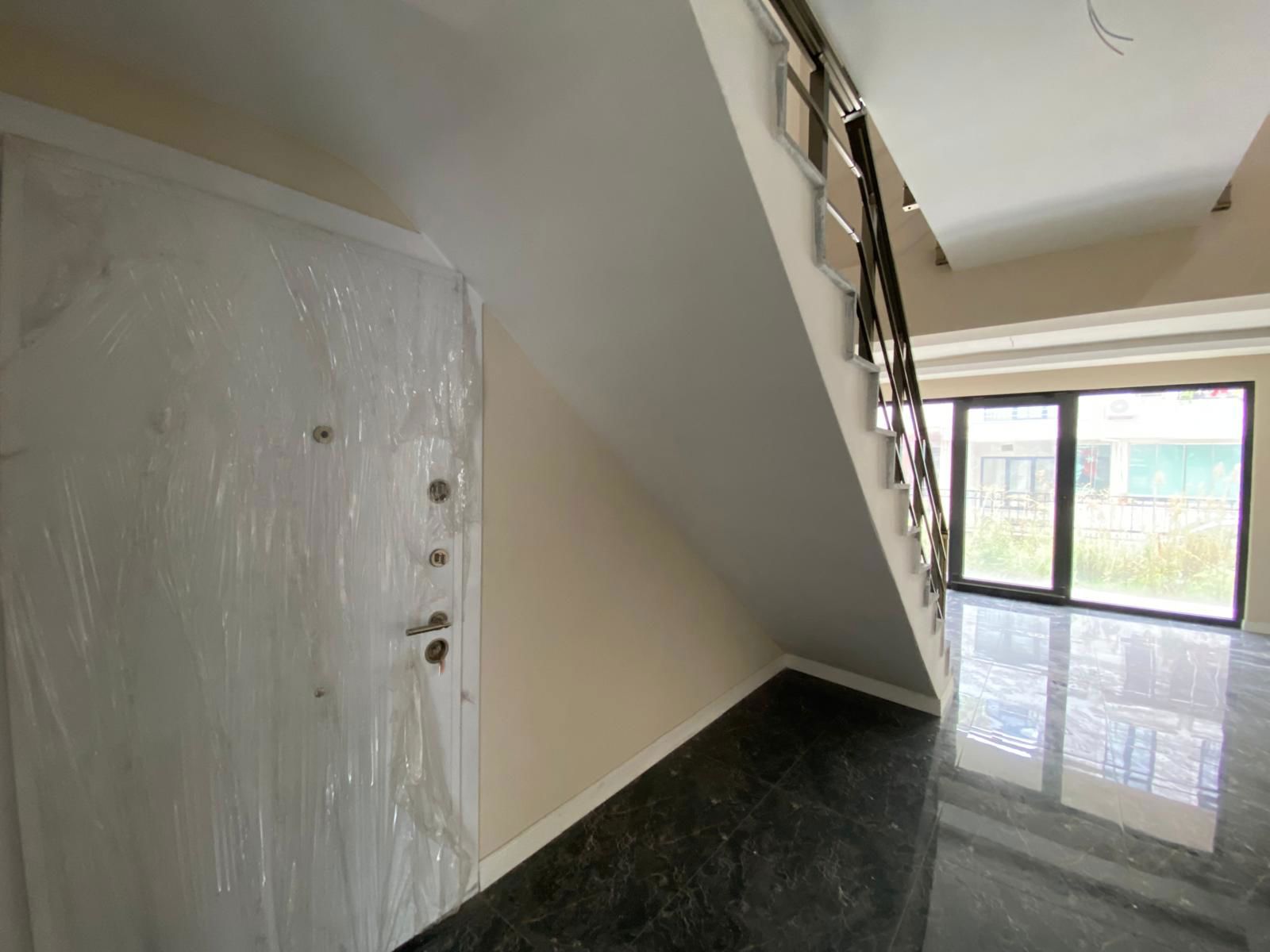 REMAX BEYAZ ÇAMLICA SATILIK DUBLEKS 2 + 1 DAİRE