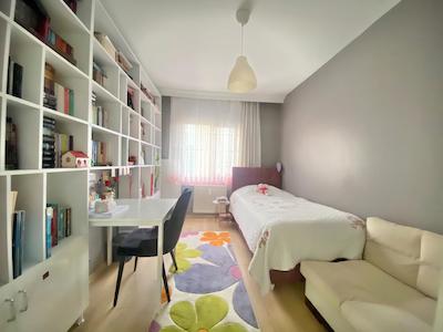 ATAŞEHIR MANOLYA 3'TE YENI TADILATLI GENIŞ TIP 3+1 FERAH DAIRE