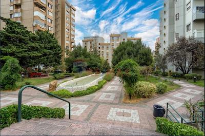 ATAŞEHIR MANOLYA 3'TE YENI TADILATLI GENIŞ TIP 3+1 FERAH DAIRE