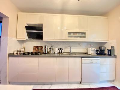 ATAŞEHIR MANOLYA 3'TE YENI TADILATLI GENIŞ TIP 3+1 FERAH DAIRE