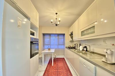 ATAŞEHIR MANOLYA 3'TE YENI TADILATLI GENIŞ TIP 3+1 FERAH DAIRE