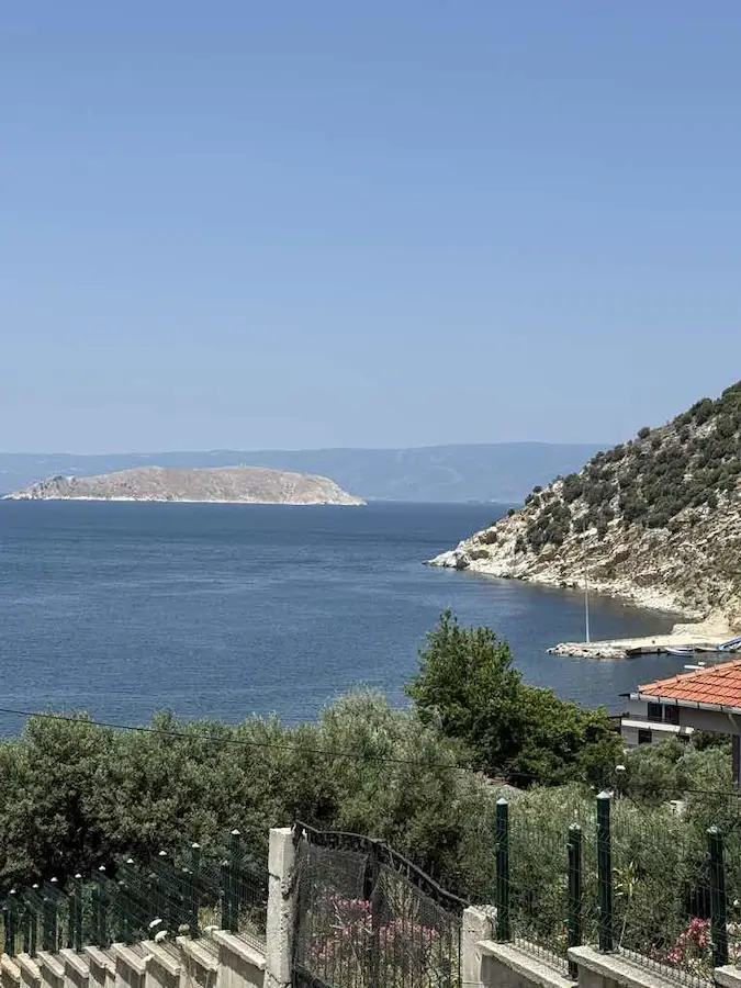 MARMARA ADASI ÇINARLI MAHALLESİ VİLLA İMARLI ARSA