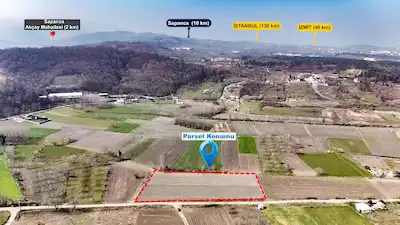 ARİFİYE'DE SATILIK ÜÇ CEPHESİ KADASTRAL YOL YATIRIMLIK ARSA