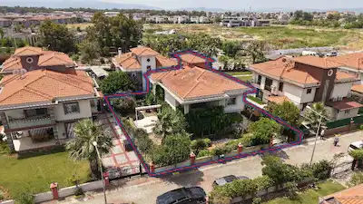 SASALI UZMANINDAN DOĞAL YAŞAM SİTESİNDE BAKIMLI 5+1 VİLLA
