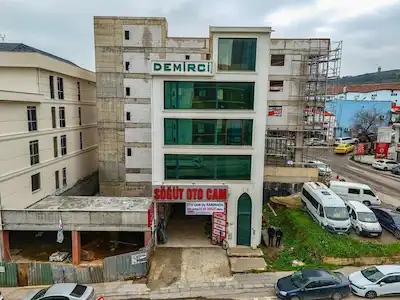 TUZLA AYDINLI YOLU CADDESİNDE TABELA DEĞERİ YÜKSEK SATILIK OFİS