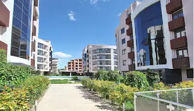 KONYAALTI LİMAN’DA HAVUZLU SITE IÇI DENIZE YAKIN SATILIK 3+1 DUBLEX