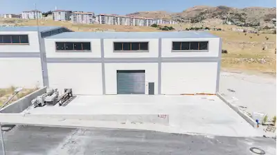 ANKARA YENİMAHALLE YAKACIK’TA 2026 YAPIMI 1.000 M² NET KİRALIK FABRİKA/ÜRETİM TESİSİ