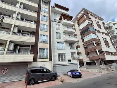 REMAX ÇARŞIDAN İZMİT KOZLUK MAH. 2+1 KİRALIK ARA KAT DAİRE