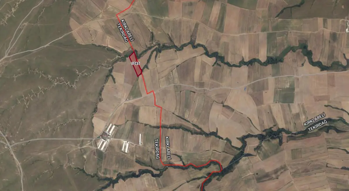 HAYRABOLU ÇERKEZMÜSELLİM'DE 16.000 M2 SATILIK TARLA