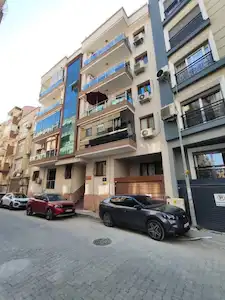 KARŞIYAKA ALAYBEY KIRALIK ARA KAT KAPALI MUTFAK 2+1 DAIRE