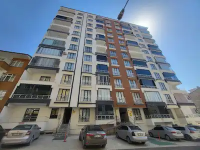 RE/MAX DEĞİŞİM-ŞEHİR MERKEZİ ÜNİVERSİTE YAKIN KİRALIK 1+1 DAİRE