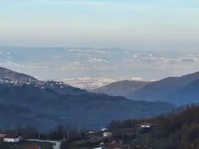 GÖLCÜK İRŞADIYE MAH. DENIZ MANZARALI 45.275 M2 SATILIK TARLA