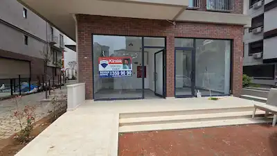 FENERYOLU GAZIMUHTARPAŞA SOKAĞINDA, KIRALIK 16M2 DÜKKAN & MAĞAZA 