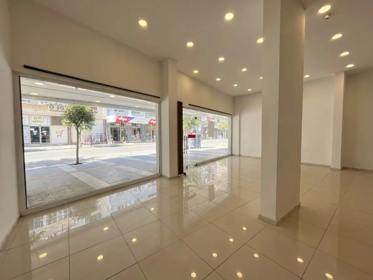 BİGA İNÖNÜ CAD. ÜZERİNDE TABELA DEĞERİ YÜKSEK 100 M² KİRALIK DÜKKAN!