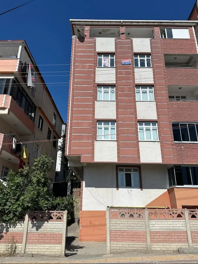 GEBZE MİMARSİNAN MAH. 4+1 SATILIK DAİRE