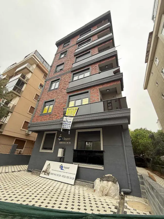 KARTAL ATALAR’DA SIFIR 3+1 SATILIK MARMARAYA VE E5 YAKIN DAIRE